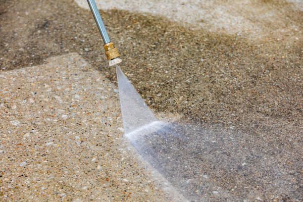 Best Pool Deck Cleaning  in Matamoras, OH